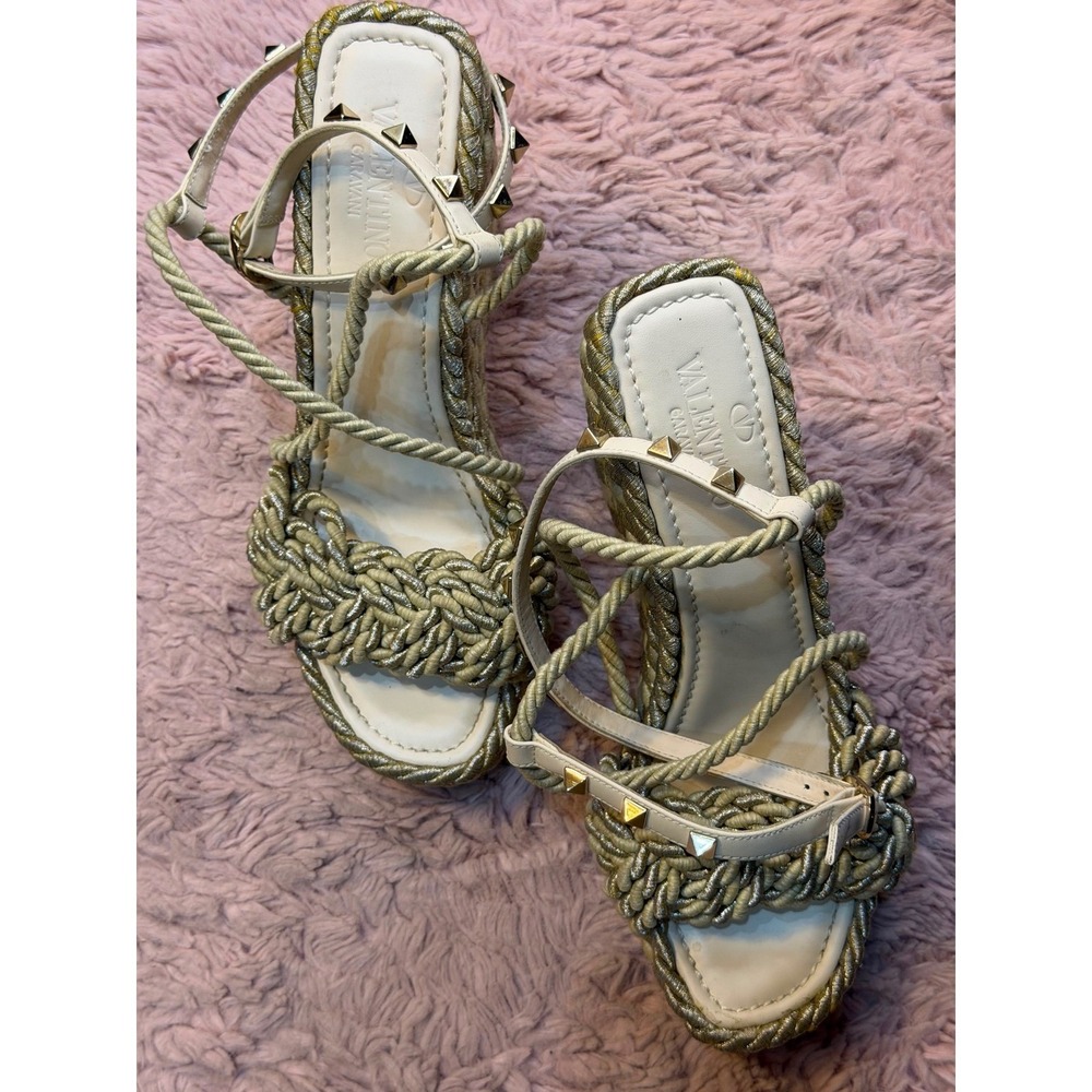 Valentino Garavani Rockstud Rope Wedge Sandals Gold Cream Size 38 Made in Spain
